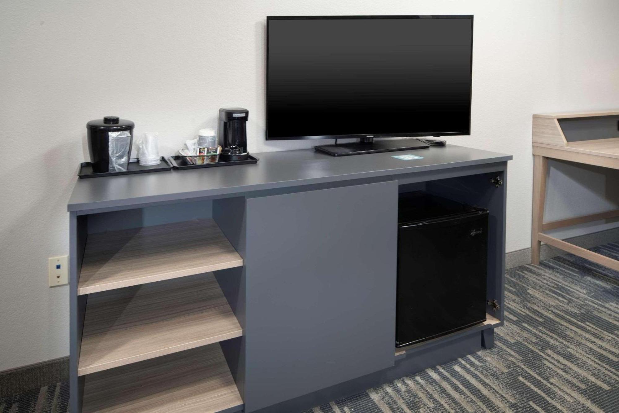 Country Inn & Suites By Radisson, Rocky Mount, Nc Εξωτερικό φωτογραφία